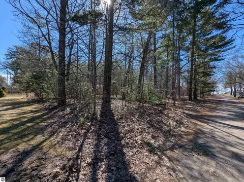 Exterior - 5150 E Michigan Ave, Au Gres, MI 48703 photo 11 of 14