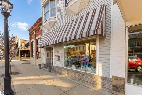 128 River St, Elk Rapids, MI 49629
