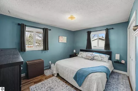 Bedroom - 898 Riverview, Alma, MI 48801 photo 1 of 2