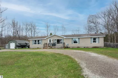 1953 E Brentwood St, Grawn, MI 49637
