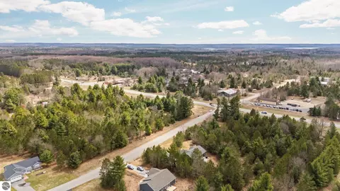 APT 32 Old Cabin Drive, Interlochen, MI 49634