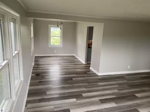 Living - 7075 E M 72, Williamsburg, MI 49690 photo 2 of 4