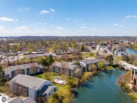 545 Riverine Dr #205, Traverse City, MI 49684