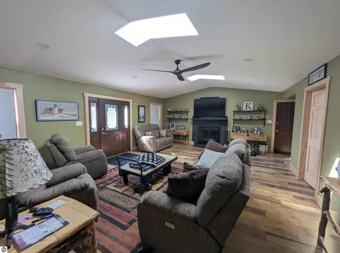 Living - 4275 E Michigan Ave, Au Gres, MI 48703 photo 1 of 4