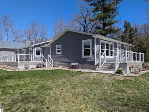 Other - 4275 E Michigan Ave, Au Gres, MI 48703 photo 2 of 19