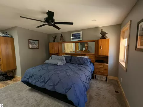 Bedroom - 4275 E Michigan Ave, Au Gres, MI 48703 photo 4 of 8