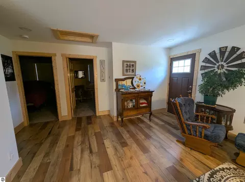 Entry Way - 4275 E Michigan Ave, Au Gres, MI 48703 photo 1 of 1