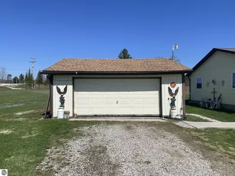 Other - 3557 Coveview Dr, Lupton, MI 48635 photo 2 of 8