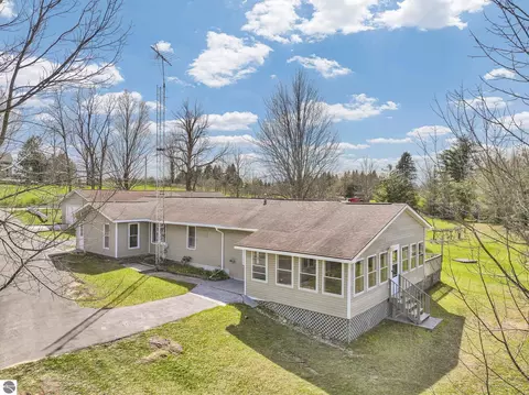 10976 E 3 Mile Rd, Luther, MI 49656