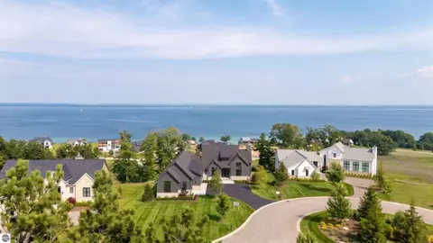 15985 Waters Edge, Traverse City, MI 49686