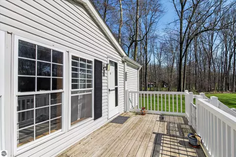 Exterior - 4537 N Caris Rd, Edmore, MI 48829 photo 7 of 17