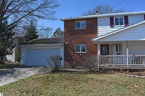 9320 A Maryland St, Oscoda, MI 48750