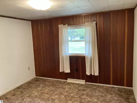 Bedroom - 5240 Sumac Trl, Lupton, MI 48635 photo 1 of 4