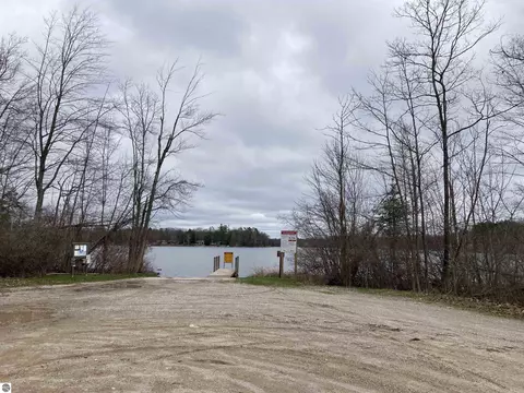 Exterior - 5240 Sumac Trl, Lupton, MI 48635 photo 7 of 10