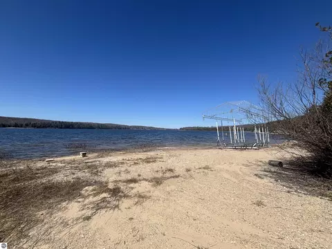 00 Ridge Rd, East Jordan, MI 49727