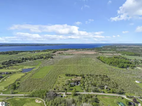 7710 Us-31 N, Williamsburg, MI 49690