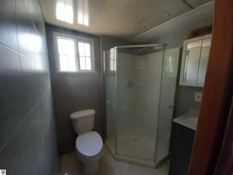 Bath - 4273 W Taral Terrace Dr, Au Gres, MI 48703 photo 1 of 1