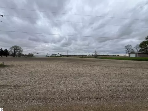 tbd W Van Buren Rd, Alma, MI 48801