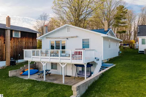 5133 Silver Lake Shores Rd, Traverse City, MI 49685