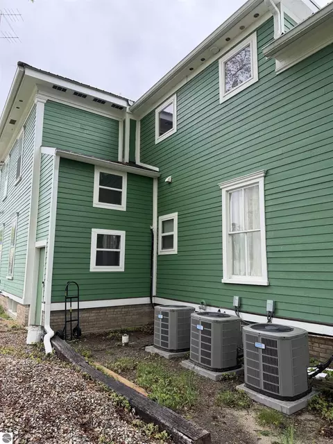 Exterior - 323 W Wright Ave, Shepherd, MI 48883 photo 4 of 6