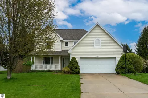 1151 Meadow Dr, Mount Pleasant, MI 48858