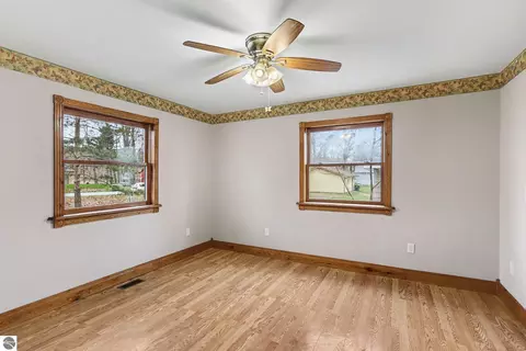 Bedroom - 3044 S Point Augres Rd, Au Gres, MI 48703 photo 4 of 4