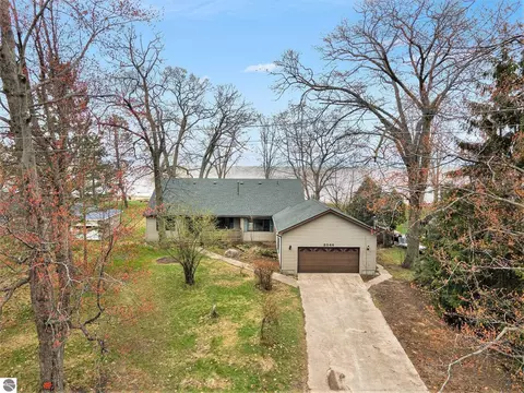 3044 S Point Augres Rd, Au Gres, MI 48703