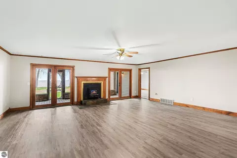 Living - 3044 S Point Augres Rd, Au Gres, MI 48703 photo 4 of 5