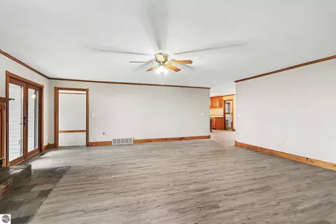 Living - 3044 S Point Augres Rd, Au Gres, MI 48703 photo 3 of 5
