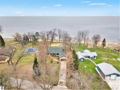 View/Area - 3044 S Point Augres Rd, Au Gres, MI 48703 photo 5 of 7