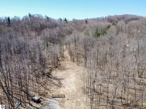 0 E Smiseth Rd, Suttons Bay, MI 49682 photo 9
