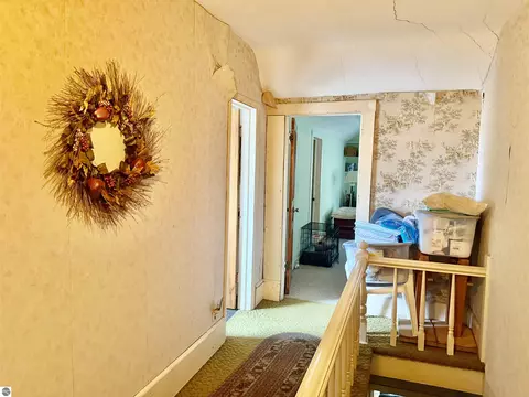 Entry Way - 2298 W Hayes Rd, Ithaca, MI 48847 photo 1 of 2