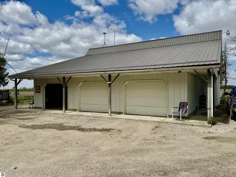 Other - 2298 W Hayes Rd, Ithaca, MI 48847 photo 2 of 14