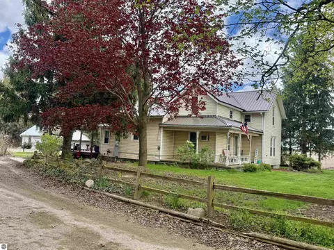 Other - 2298 W Hayes Rd, Ithaca, MI 48847 photo 13 of 14