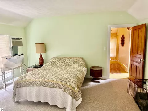 Bedroom - 2298 W Hayes Rd, Ithaca, MI 48847 photo 4 of 12