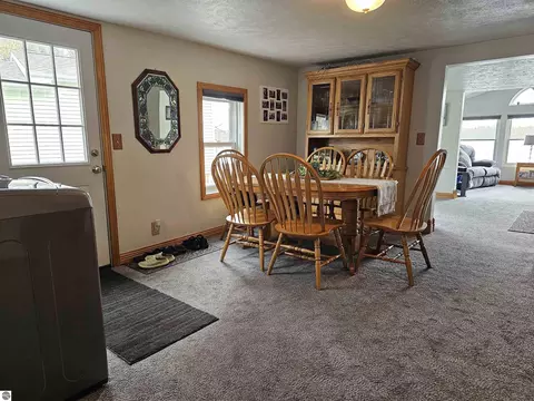 Dining - 411 Yoder Ln, Vestaburg, MI 48891 photo 3 of 4