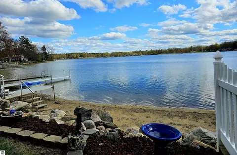 Exterior - 411 Yoder Ln, Vestaburg, MI 48891 photo 4 of 8