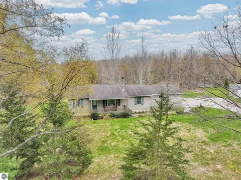 Other - 712 E 38 Rd, Cadillac, MI 49601 photo 17 of 18