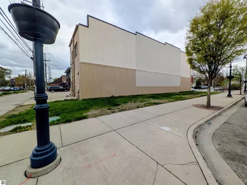 201 S Main St, Mount Pleasant, MI 48858