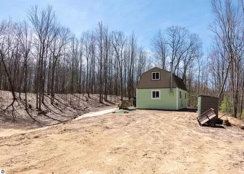 00 S 47 34 Rd, Cadillac, MI 49601
