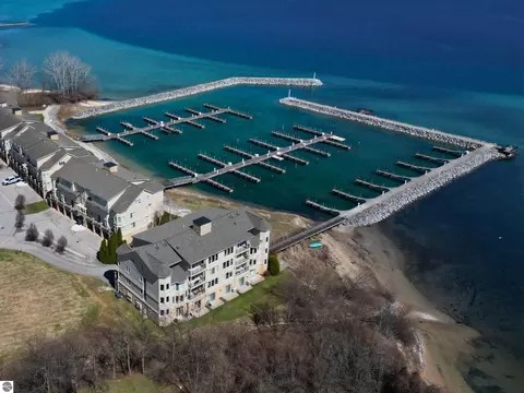 704 N Dockside Cir #C-4, Suttons Bay, MI 49682