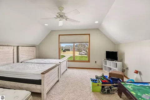 Bedroom - 6628 Spinnaker Dr, Crystal, MI 48818 photo 5 of 5