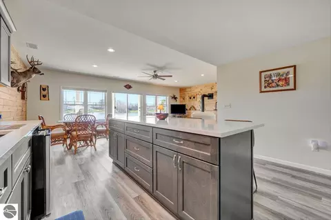 Kitchen - 1693 Manchester Way, Gladwin, MI 48624 photo 6 of 7