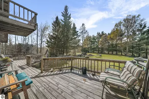 Exterior - 762 Hillcrest Dr, Boon, MI 49618 photo 1 of 4