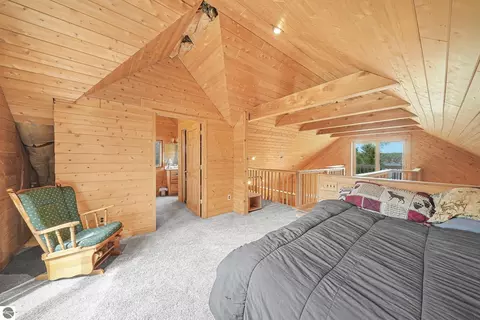 Bedroom - 762 Hillcrest Dr, Boon, MI 49618 photo 3 of 5