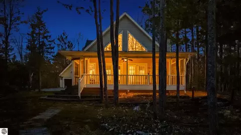 5738 NE Rita Dr, Kalkaska, MI 49646