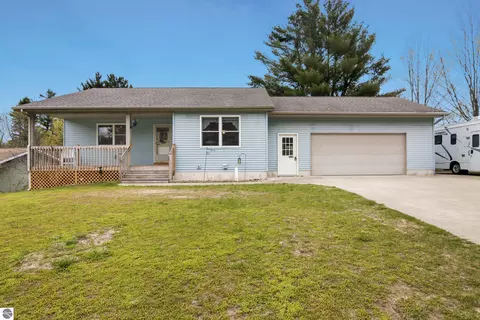 609 Indiana St, Manton, MI 49663