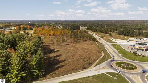 00 W M-115, Mesick, MI 49668