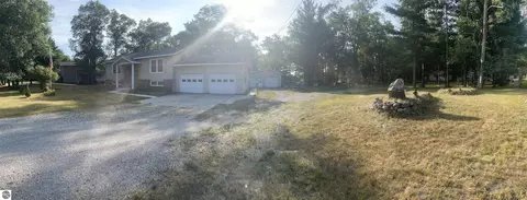 5700 W Weir Rd, Oscoda, MI 48750