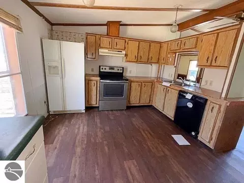 Kitchen - 559 Gitchegumee Dr, Buckley, MI 49620 photo 1 of 1